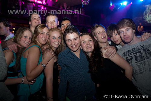 100403_145_los_partymania