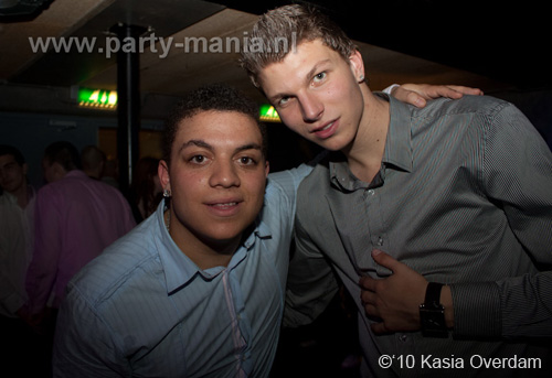 100403_148_los_partymania