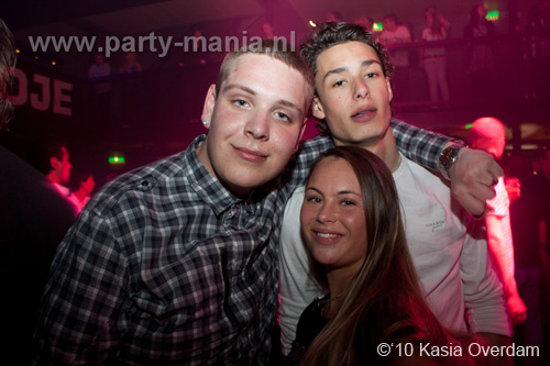 100403_158_los_partymania