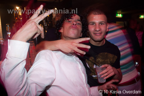 100403_164_los_partymania