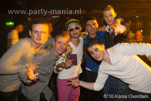 100403_171_los_partymania