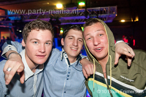 100404_033_michel_de_hey_partymania