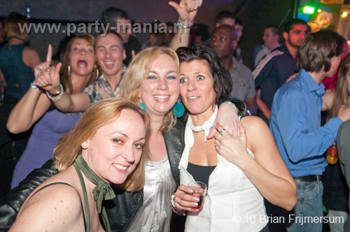 100404_066_michel_de_hey_partymania