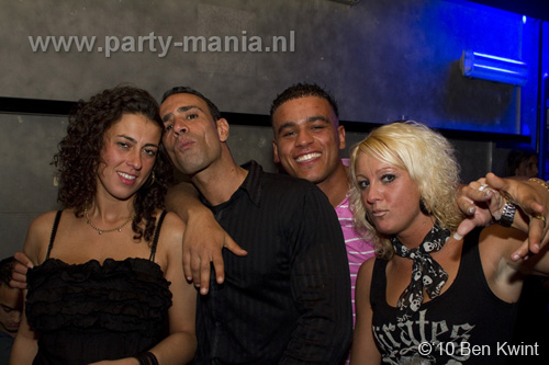 100417_078_franchise_partymania