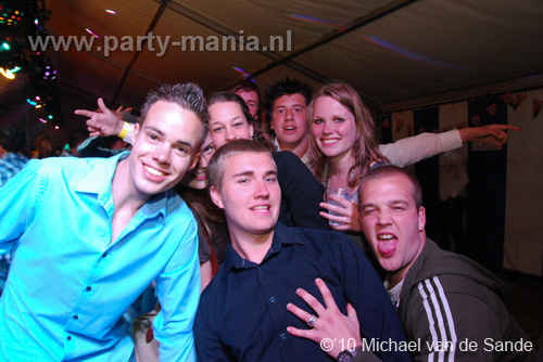 100423_105_stund_xl_partymania