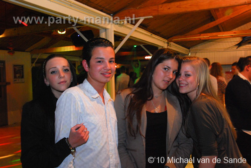 100423_191_stund_xl_partymania