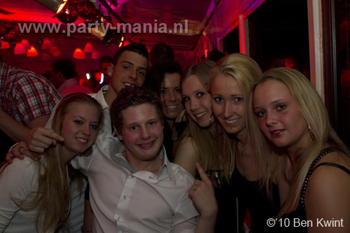 100424_067_los_partymania