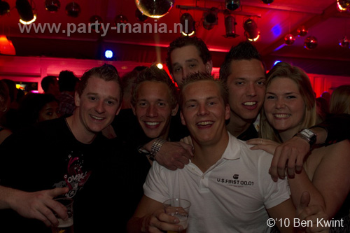 100424_069_los_partymania