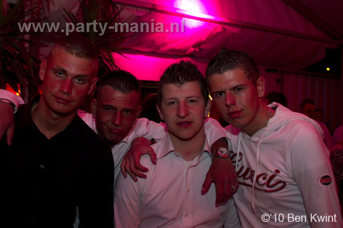 100424_079_los_partymania