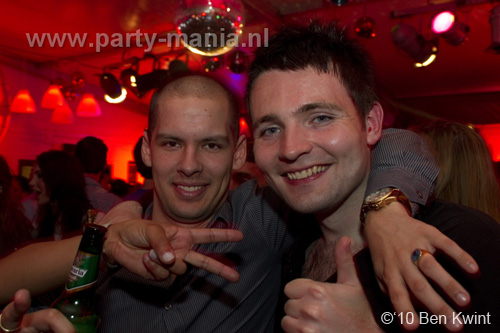 100424_088_los_partymania