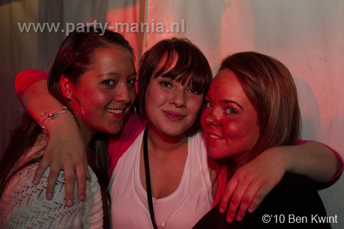 100424_097_los_partymania