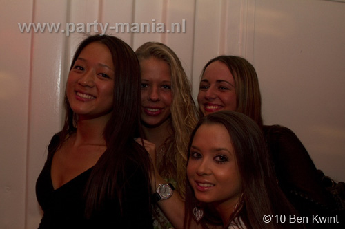 100424_116_los_partymania