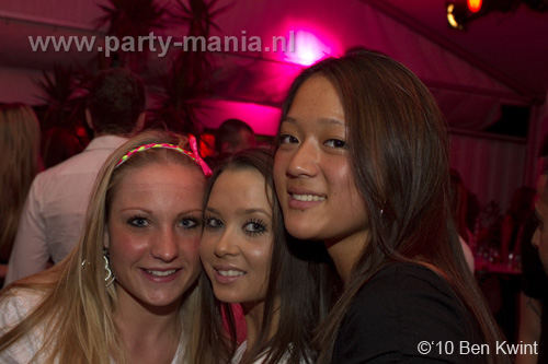 100424_144_los_partymania