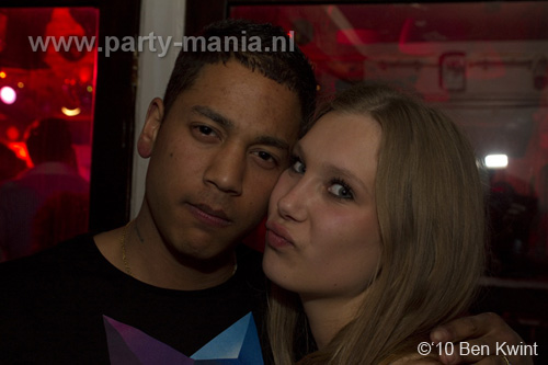 100424_146_los_partymania