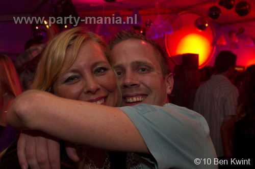 100424_148_los_partymania