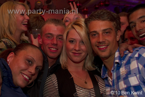 100424_164_los_partymania