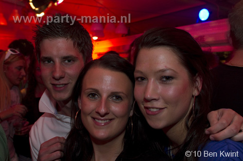 100424_166_los_partymania