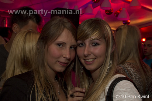 100424_167_los_partymania