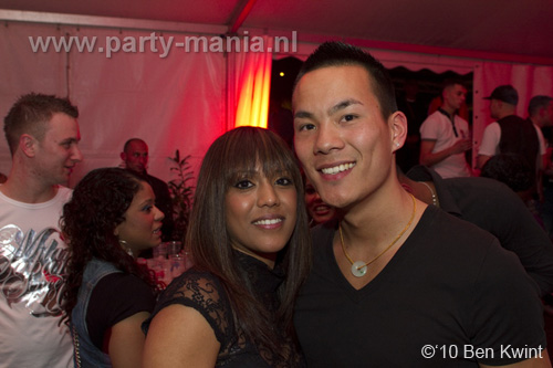 100424_171_los_partymania