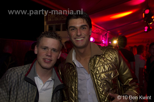 100424_184_los_partymania