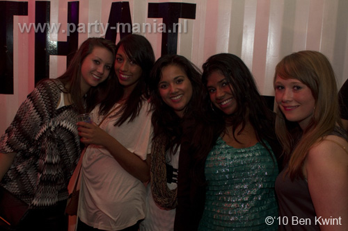 100424_195_los_partymania