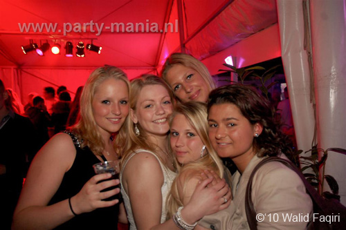 100424_066_los_partymania