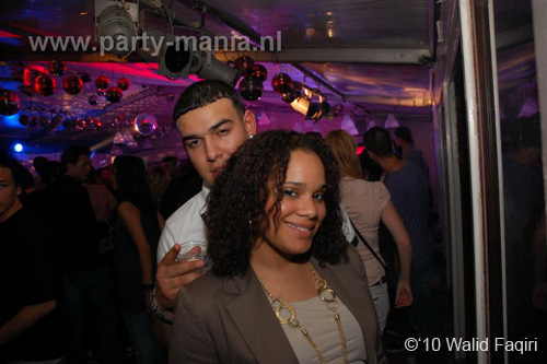 100424_110_los_partymania