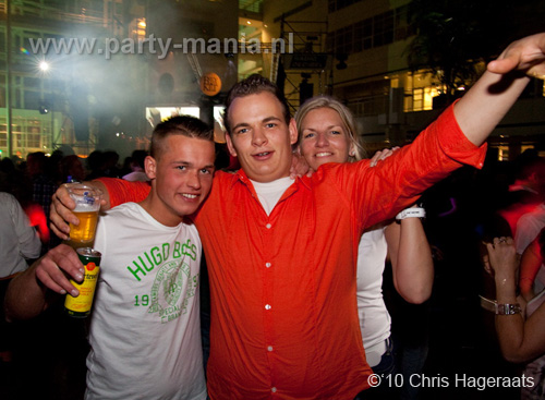 100429_082_billy's_royal_ball_partymania