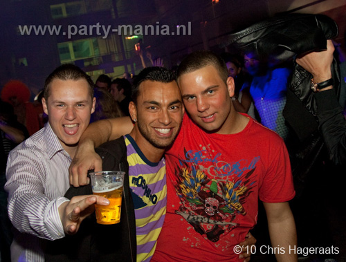 100429_122_billy's_royal_ball_partymania