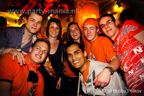 100429_066_koninginnenacht_partymania