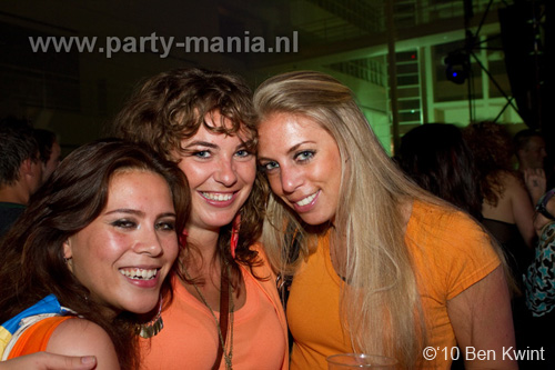 100429_130_koninginnenacht_partymania