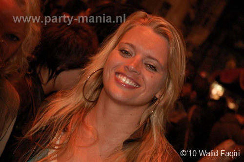 100429_112_koninginnenacht_partymania