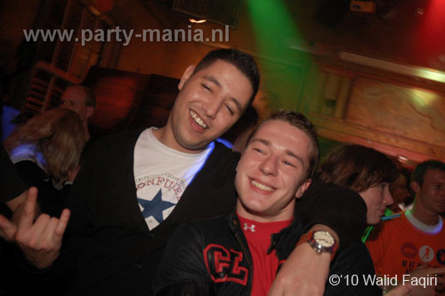 100429_153_koninginnenacht_partymania