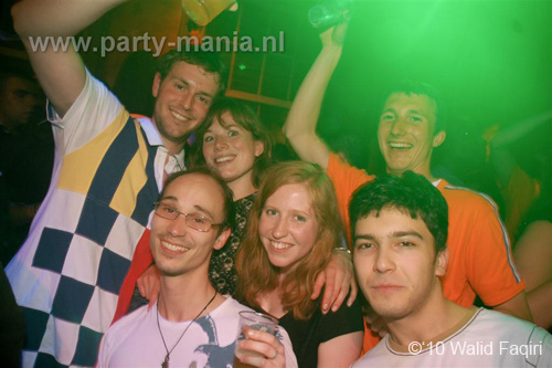 100429_157_koninginnenacht_partymania