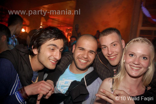 100429_162_koninginnenacht_partymania