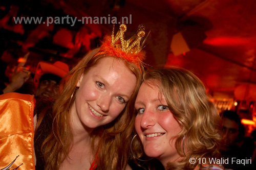 100429_165_koninginnenacht_partymania