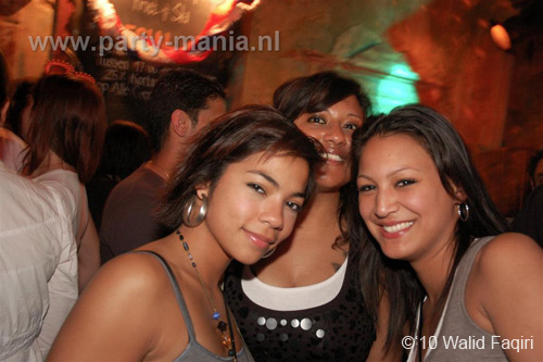 100429_168_koninginnenacht_partymania