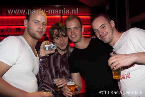 100429_115_le_paris_partymania