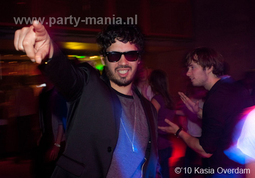 100506_078_paard_no_partymania