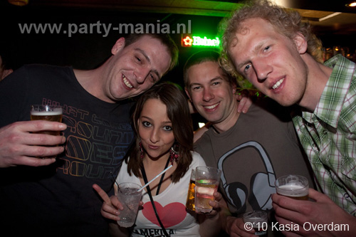 100506_085_paard_no_partymania