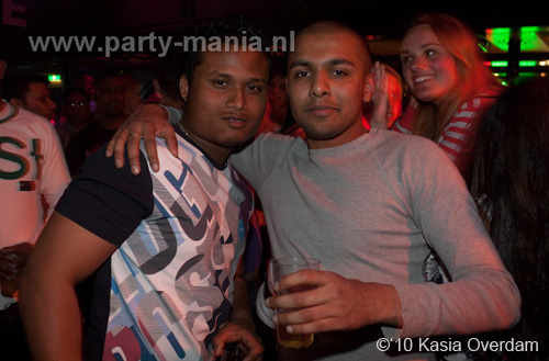 100506_088_paard_no_partymania