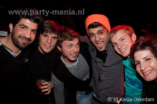 100506_090_paard_no_partymania