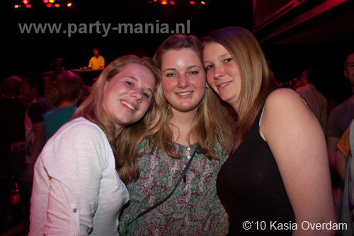 100506_102_paard_no_partymania