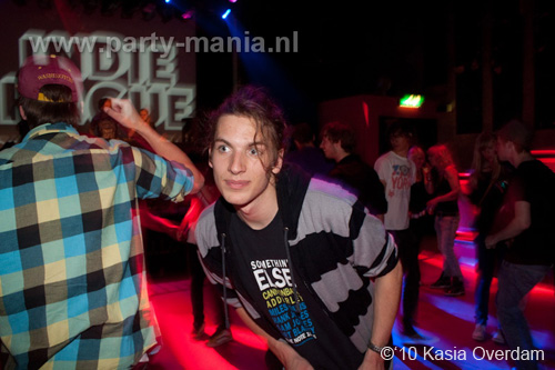 100506_105_paard_no_partymania