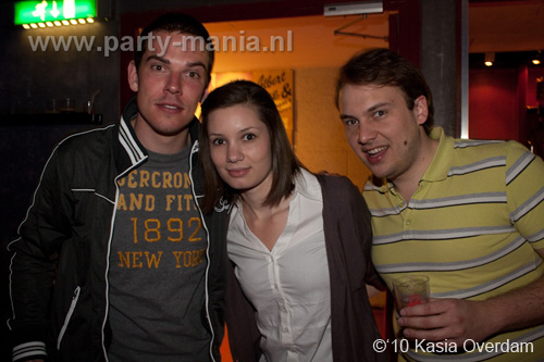 100506_106_paard_no_partymania