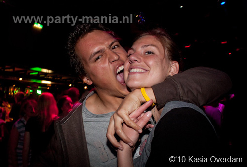 100506_113_paard_no_partymania