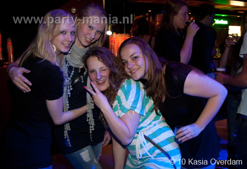 100506_116_paard_no_partymania