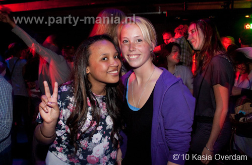 100506_120_paard_no_partymania