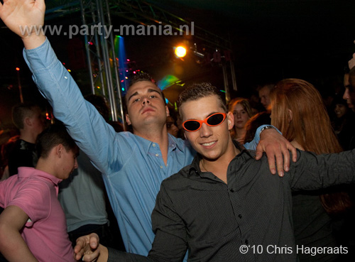 100508_191_gekkehouse_partymania