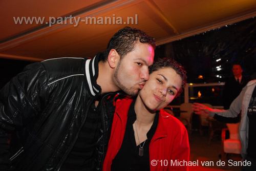 100509_223_lovely_partymania